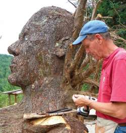 The Man Who Freed a Giant Photo: John Douglas/Flying Squirrel