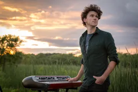 Ben-Cosgrove_web.jpg thumbnail