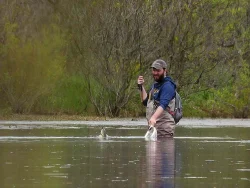 Bass fishing Photo: Charlie Schwarz