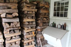 firewood_stacking_3.jpg Photo: Dave Mance III