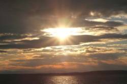 Autumn sunset Photo: Leif Tillotson