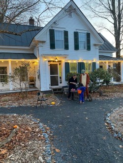 A Spooky Garden Photo: Nancy Farwell