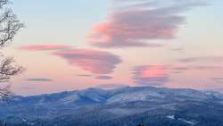 Lenticular clouds Photo: Jen Adams