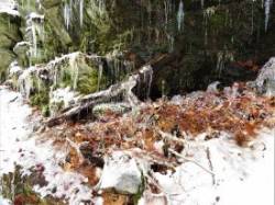 Icy Ledge Photo: Nate Rosebrooks