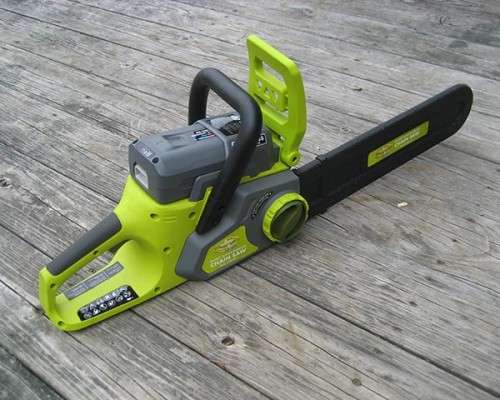 blog-electric-chainsaw-photo.jpg