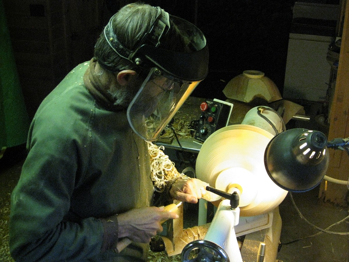 Dave Brown Carves Bowls (and a Full Life) From the Forest