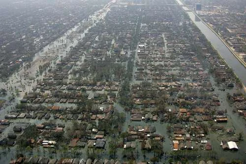 flooding_in_city.jpg