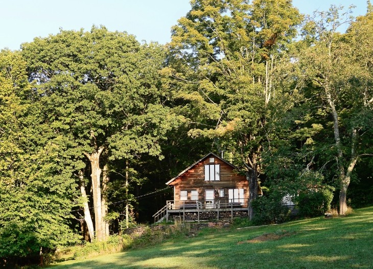 uldis-roze-cabin.jpg