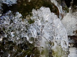 22-dewitt-splashing-ice-formations.jpg Photo: John DeWitt