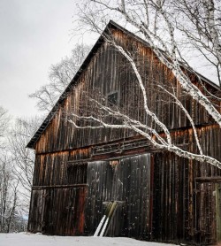Historic barn Photo: Sandy Dannis